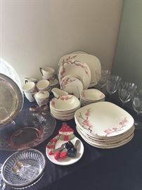 Metlox Poppytrail Peach Blossom