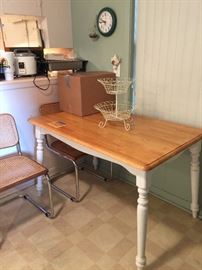 kitchen table & 4 chairs