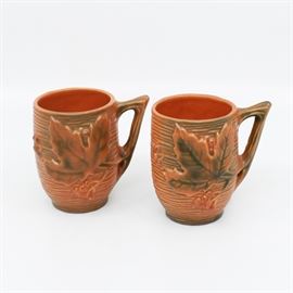 Pair of Roseville "Bushberry" Mugs - 1-3 1/2"