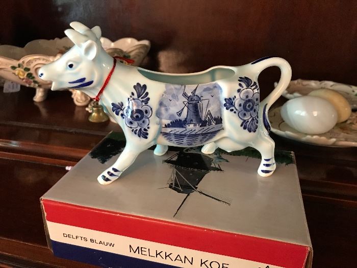 Vintage blue & white hand-painted Delft creamer cow. Holland. $28