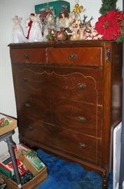 antique chest of drawers  BUY IT NOW $ 95.00