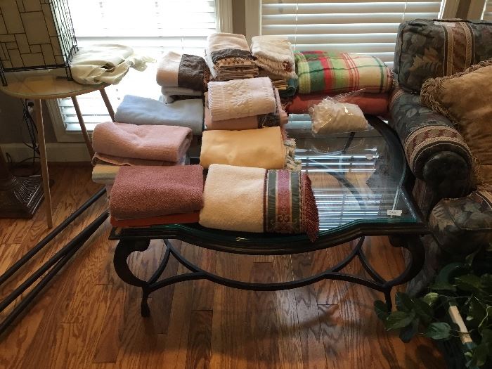 Linens on that great glass top coffee table