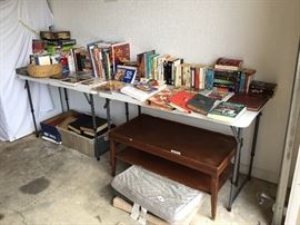 Books - coffee table - good bones but needs dome TLC