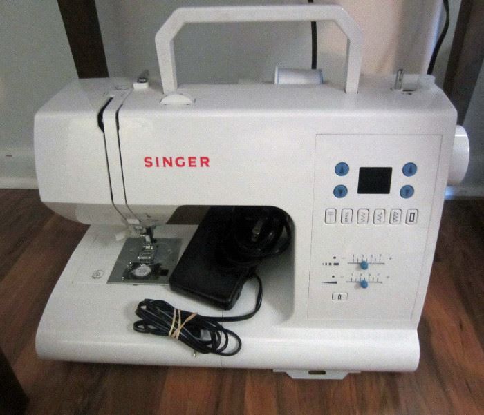 Newer Singer portable sewing machine