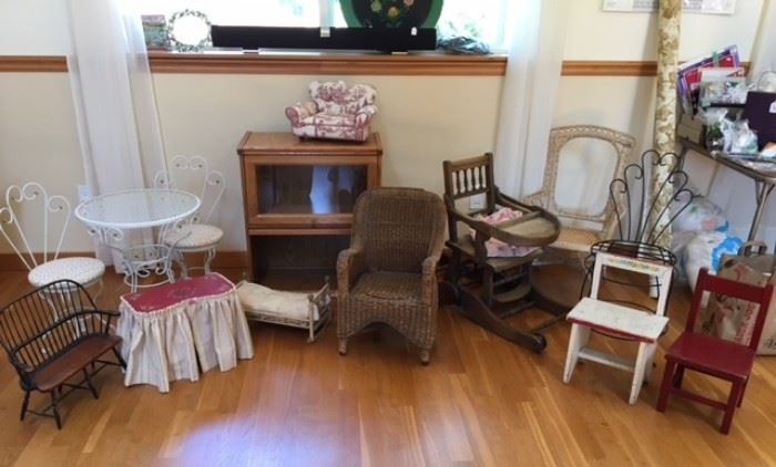 Great selection of Children and doll furniture. 