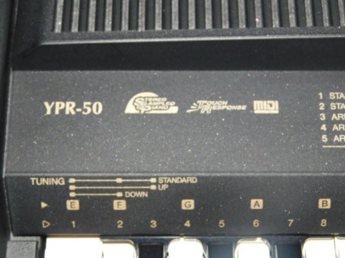 YAMAHA  YPR-50 Electric Key Board 