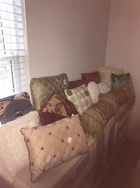 HUGE COLLECTION OF HAND-CRAFTED QUILTS (ALL SIZES)