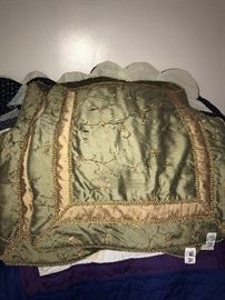 HUGE COLLECTION OF HAND-CRAFTED QUILTS (ALL SIZES)