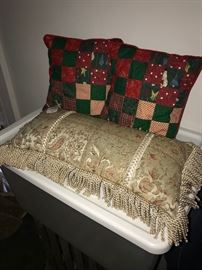 DECORATIVE PILLOWS