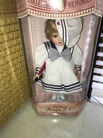 HUGE COLLECTION OF DOLLS