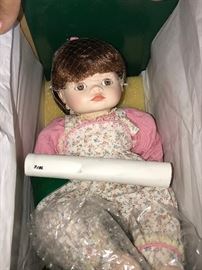 HUGE COLLECTION OF DOLLS