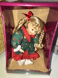 HUGE COLLECTION OF DOLLS