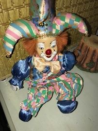 HUGE COLLECTION OF DOLLS