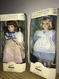 HUGE COLLECTION OF DOLLS