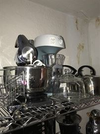 SMALL APPLIANCES