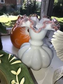 FENTON VASE