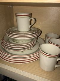 ANCHOR HOCKING CHINA SET