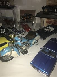 COLLECTIBLE DIE CAST CARS