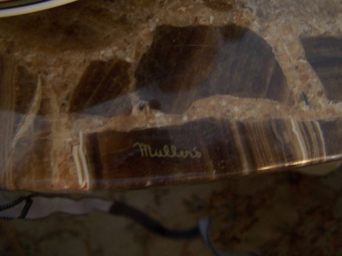 Onyx table signed Muller's