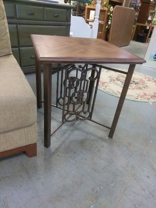 Have a pair of these iron bottom end tables