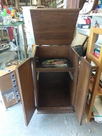 Vintage stereo cabinet.... Many repurposing ideas here!