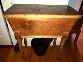 Americana - 19th c.  dough box