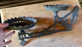 Cast iron plant holder