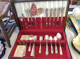 Prelude silver plate flatware set in box