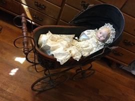 Doll buggy