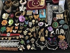 Vintage costume and fashion jewelry