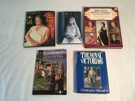 Hardback Books: Britain's Royal Family     https://ctbids.com/#!/description/share/26663
