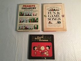 3 “Peanuts” Hardback Books      https://ctbids.com/#!/description/share/26688