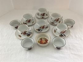 Royal Worcester Cups, Saucers, Ramekins         https://ctbids.com/#!/description/share/26830