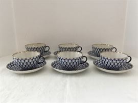 6 Cups & Saucers, “Cobalt Net” Porcelain   https://ctbids.com/#!/description/share/26812