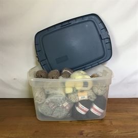 Large tub of Wool Yarn   https://ctbids.com/#!/description/share/26905