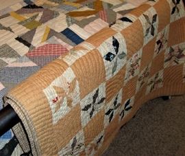 VINTAGE QUILTS