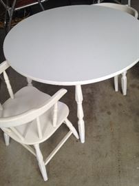 Darling child's table & chairs