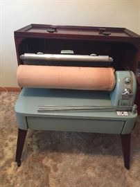 Vintage Kenmore iron mangle