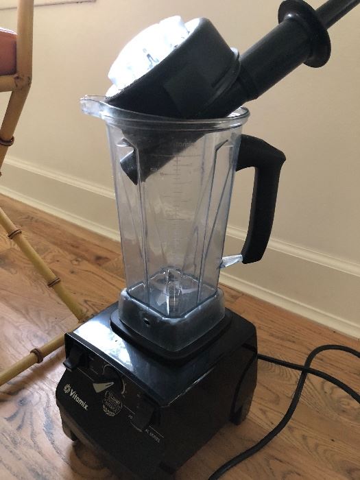 Vitamix. Used maybe 3 times. 
$150