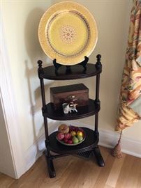 Three-tiered accent table