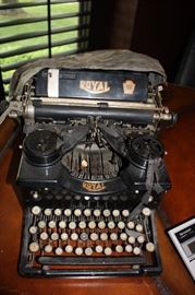 Antique Royal typewriter