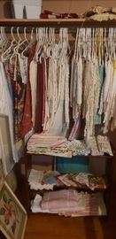 vintage linens, tea towels, table cloths, hankies