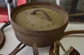 Antique Cast Iron Dutch Oven with Signed Lid also Footed