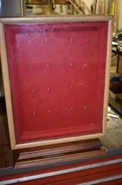 Vintage Pocket Knife Display Case swivels with 2 Glass Case Sides