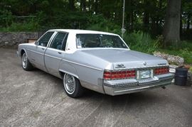 ***Classic Car 1986 Pontiac "Parisienne" Brougham with only 50K Miles!*** 4DR VIN#1G2BT69H2GX214277***This "Parisienne" is in Beautiful Condition! A Great Investment Potential!