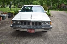 ***Classic Car 1986 Pontiac "Parisienne" Brougham with only 50K Miles!*** 4DR VIN#1G2BT69H2GX214277***This "Parisienne" is in Beautiful Condition! A Great Investment Potential!