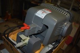 Owner's Manual and Professional Installation Guide for Honeywell House Steam Humidifier (new never used originally purchased at a price of $600.