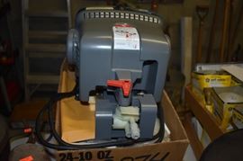 Owner's Manual and Professional Installation Guide for Honeywell House Steam Humidifier (new never used originally purchased at a price of $600.