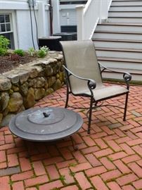 Firepit with bird handle