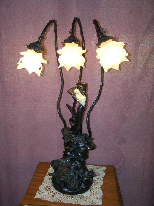 L & L Moreau Art Deco Lamp